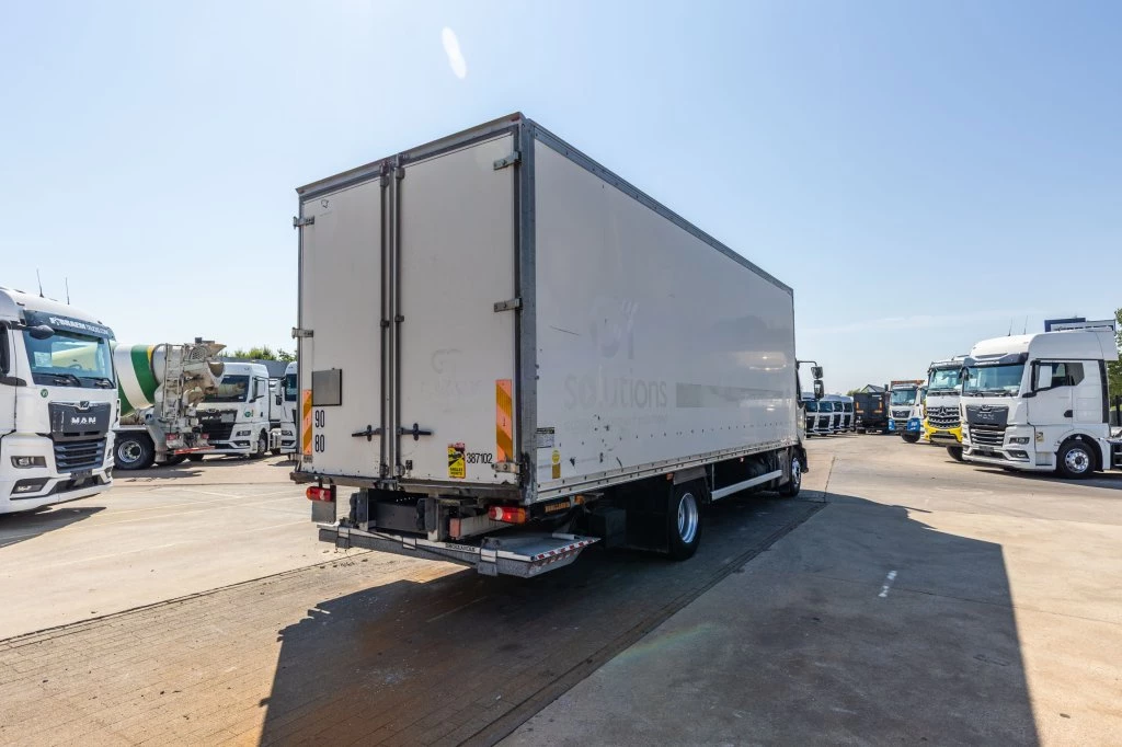 Renault 2014 - D16 250+DHOLLANDIA 1.5T. afbeelding 5