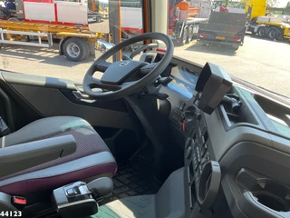 Volvo FM 420 8x2 Hiab 25 Tonmeter laadkraan Welvaarts laadkraan weegsysteem 2024 - N/A imagem 16