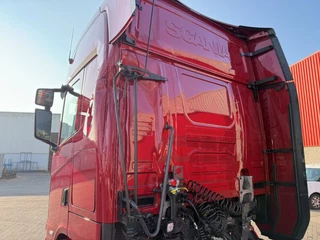 Scania S 2025 - SUPER 560S / ENGINE RUNNING / RETARDER / OVERDRIVE / !!!ONLY:56962 KM!!! / DOUBLE TANK / PARKCOOL / DIGITAL DASH / LEATHER / AUTOMATIC / EURO-6 / 2025 bild 9
