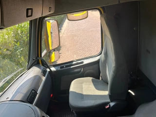 Volvo FM 2005 - 9 6X2R obrazek 18