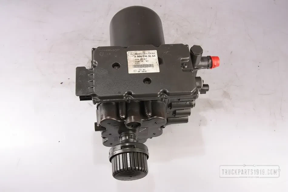 Mercedes-Benz - Compressed Air System Luchtdroger unit MB MP4 afbeelding 1