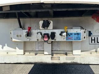 Schmitz Cargobull N/A 2016 - SKO 24/L CARRIER VECTOR 1550 D/E  / DISCBRAKES / PALLETBOX / 265cm inside height bild 16