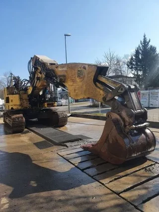 Caterpillar 3 Stück! 328D TUNNELBAG Tiefl. Schild Ripper 2013 - 328D TUNNELBAGGER Tiefl. Schild Ripper image 2