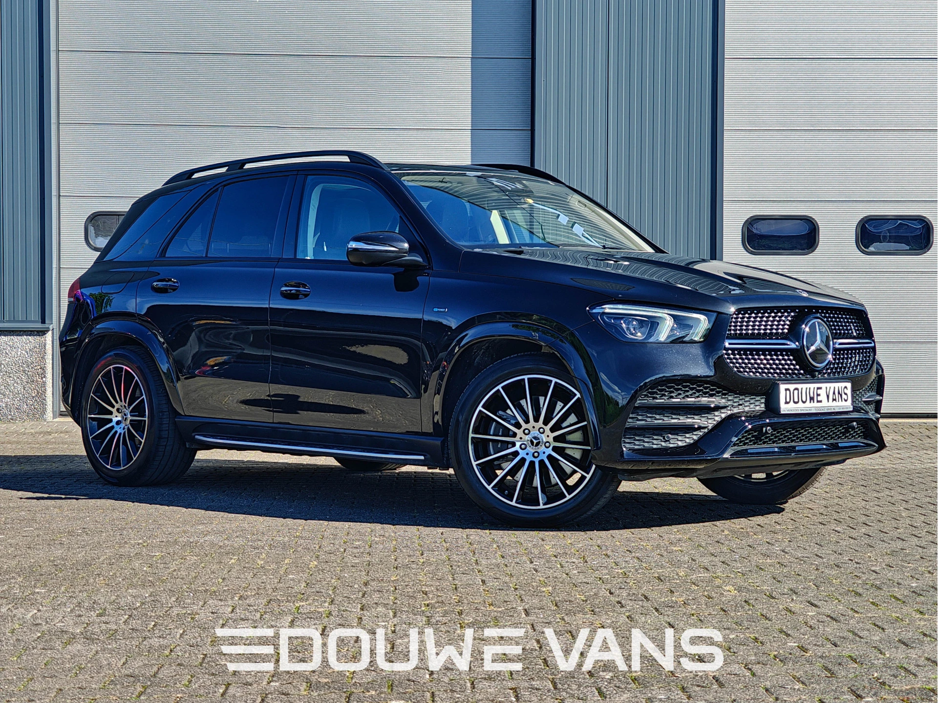 Mercedes-Benz GLE 2021 - 350de AMG Panorama Burmester Memory Night Pakket SOH 99% afbeelding 1