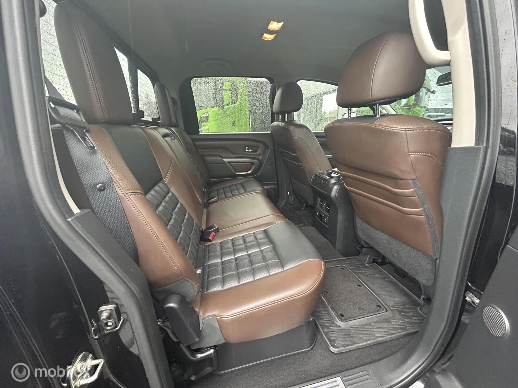 Nissan Titan 2016 - XD 5.0 V8 Cummins TD Platinum Reserve image 16