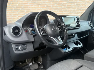 Mercedes-Benz Sprinter 2022 - 319CDI 190PK 9G-Tronic L2H2 RWD / Distronic / M-Bux / Carplay / Euro6 afbeelding 2 miniatuur