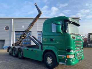Scania R 2015 - R520 V8 / 8X4 / BIG AXLE / AJK HOOKLIFT 30TON / LIFT+LENKACHSE / NAVI / LEATHER / FULL-AIR / AUTOMATIC / EURO-6 / 2015 imagen 2