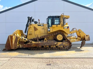 Cat 2015 - D8T - Ripper / German Machine zu verkaufen