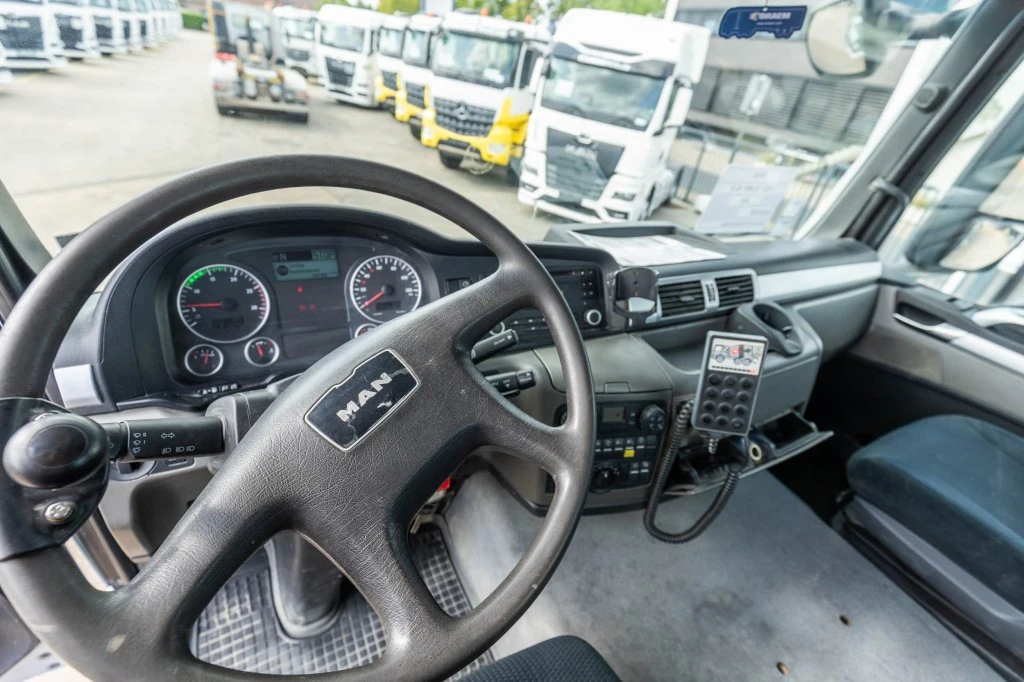 MAN TGS 2014 - 18.400 BLS-4X4+LIEBHERR 10M3(2018) afbeelding 13