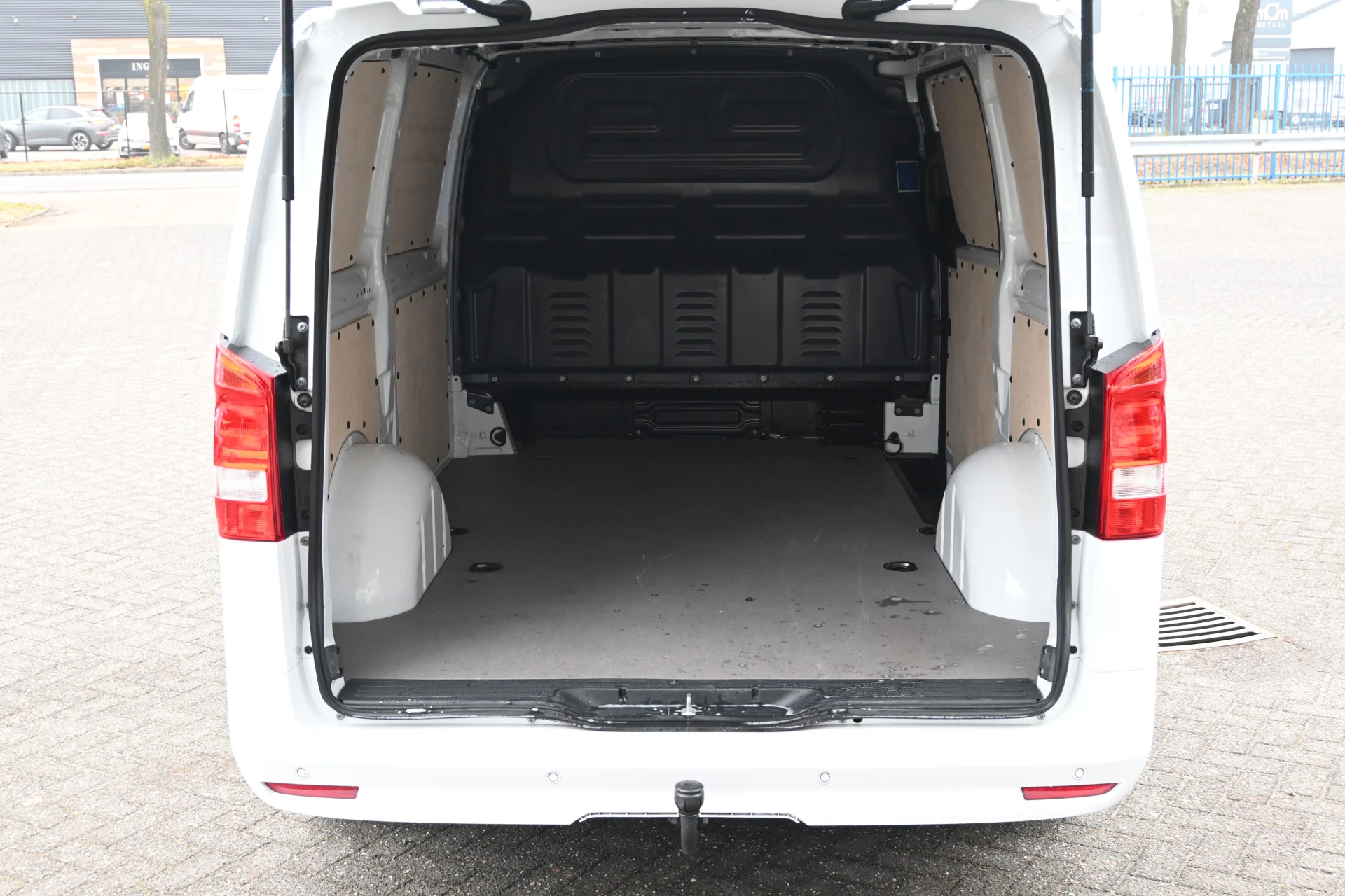 Mercedes-Benz Vito 2024 - 116 CDI L2 Pro image 12