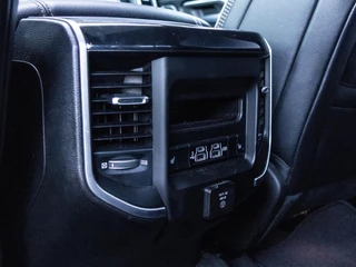 Dodge Ram 1500 2020 - 5.7 V8 4x4 Crew Cab Laramie Night image 15