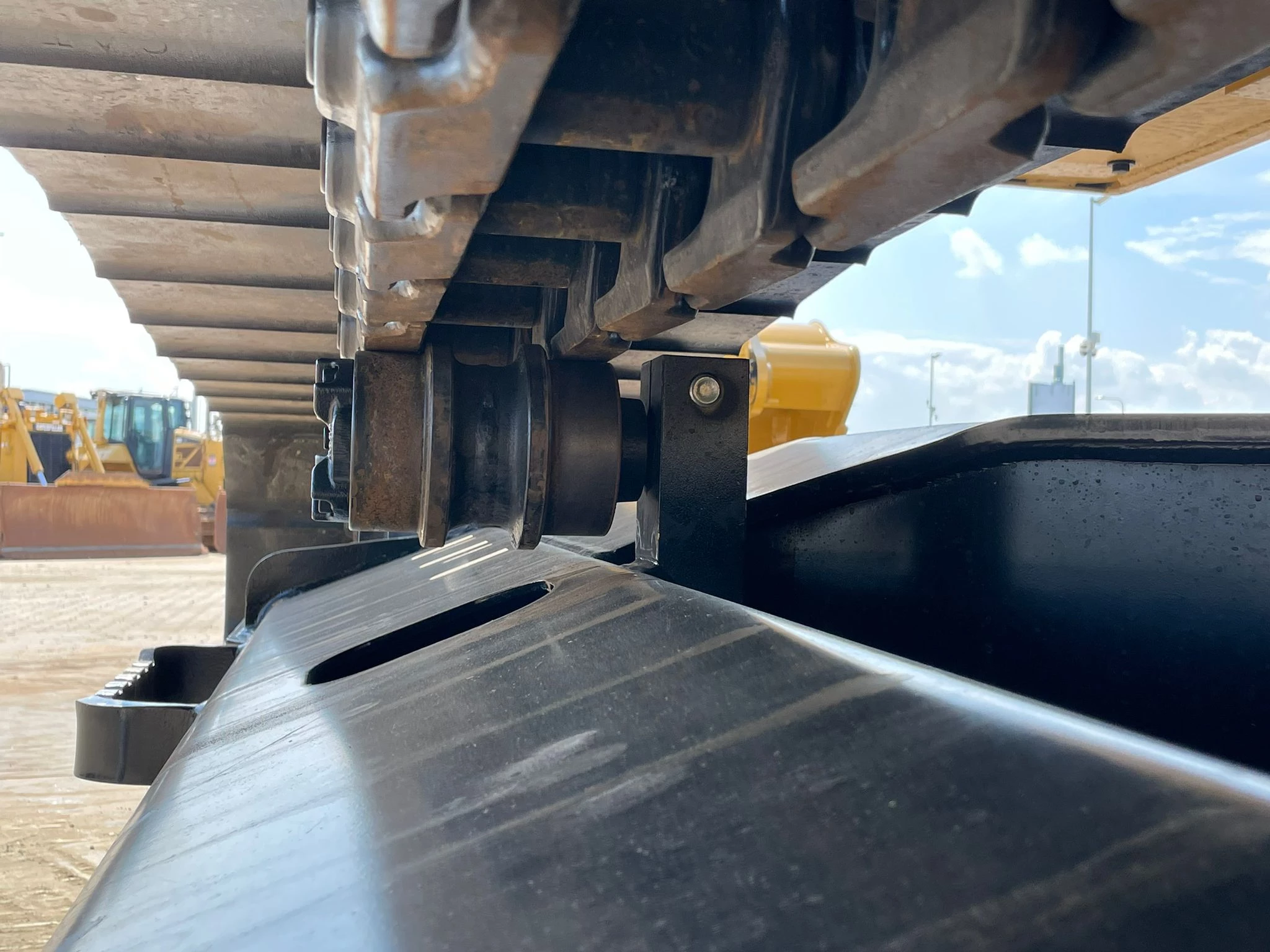 Caterpillar 323D3 2025 imagen 14