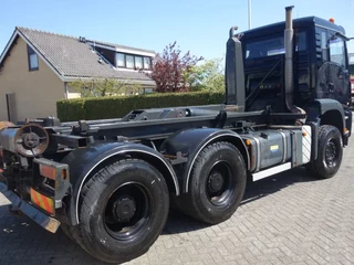MAN TGA 2004 - 33.430 waf hooklift,VOOR5.50 METER CONTAINERBAKKEN obrazek 5