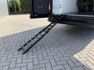 Iveco Daily 2021 - 35C21 3.0 210 PK AUTOMAAT L3H2 N1 / MOTORSPORT INRICHTING / LUIFEL / LUCHTCOMPRESSOR / DUBBEL LUCHT / 3-ZITS immagine 36