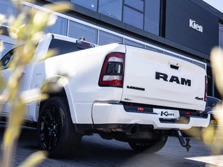 Dodge Ram 1500 2020 - 5.7 V8 4x4 Crew Cab Laramie Night image 6