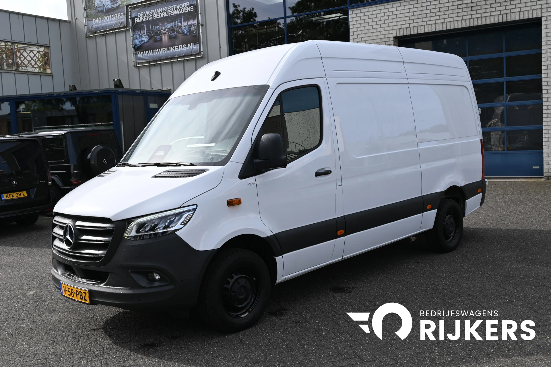 Mercedes-Benz Sprinter 2024 - 317 CDI L2H2 Pro afbeelding 1