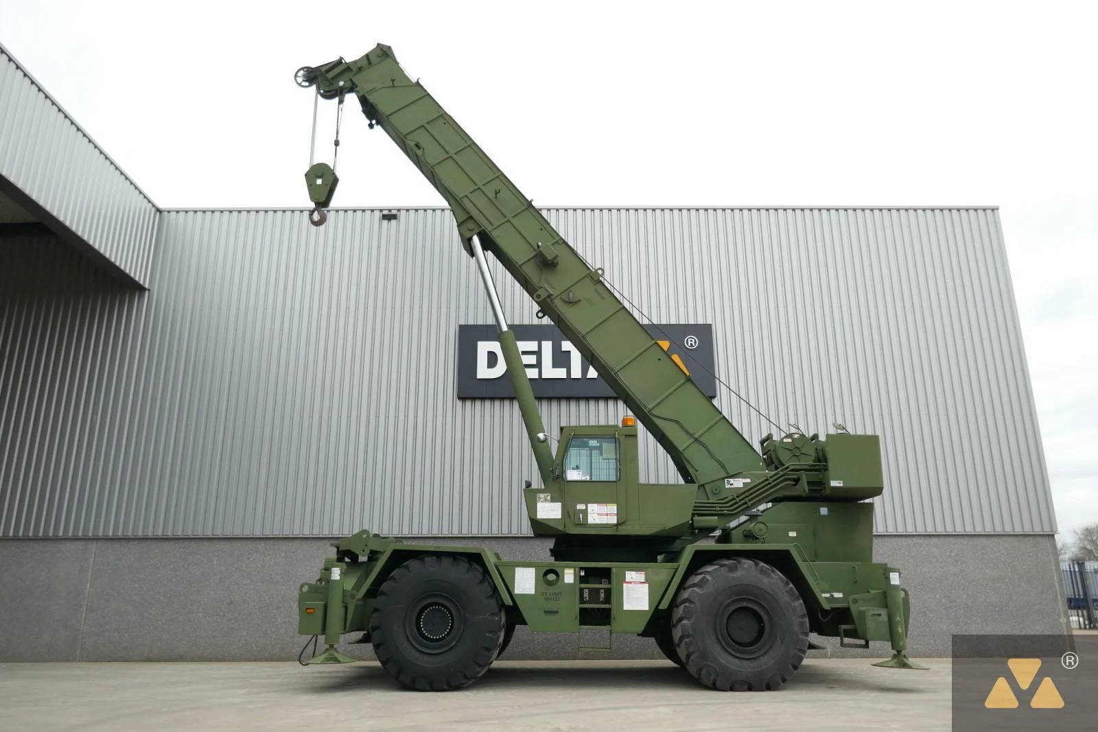 Grove 2003 - RT875 Ex-army afbeelding 1