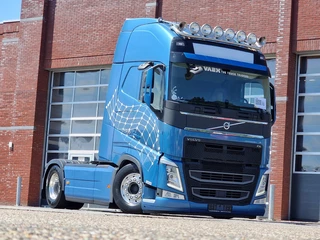Volvo FH 2019 - 13.500 Globetrotter XL 4x2 - I parkcool - Full air - Leather - 2x tank obrazek 22