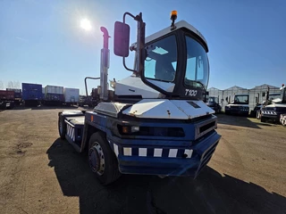 Terberg RT 282 | 4X4 |TURNING CHAIR| AUTOMATIC GEAR|25885 HOURS. 2008 - N/A obrazek 7