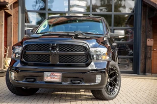 Dodge Ram 1500 2023 - 5.7 V8 !!! 1e Eigenaar !!! afbeelding 2 miniatuur