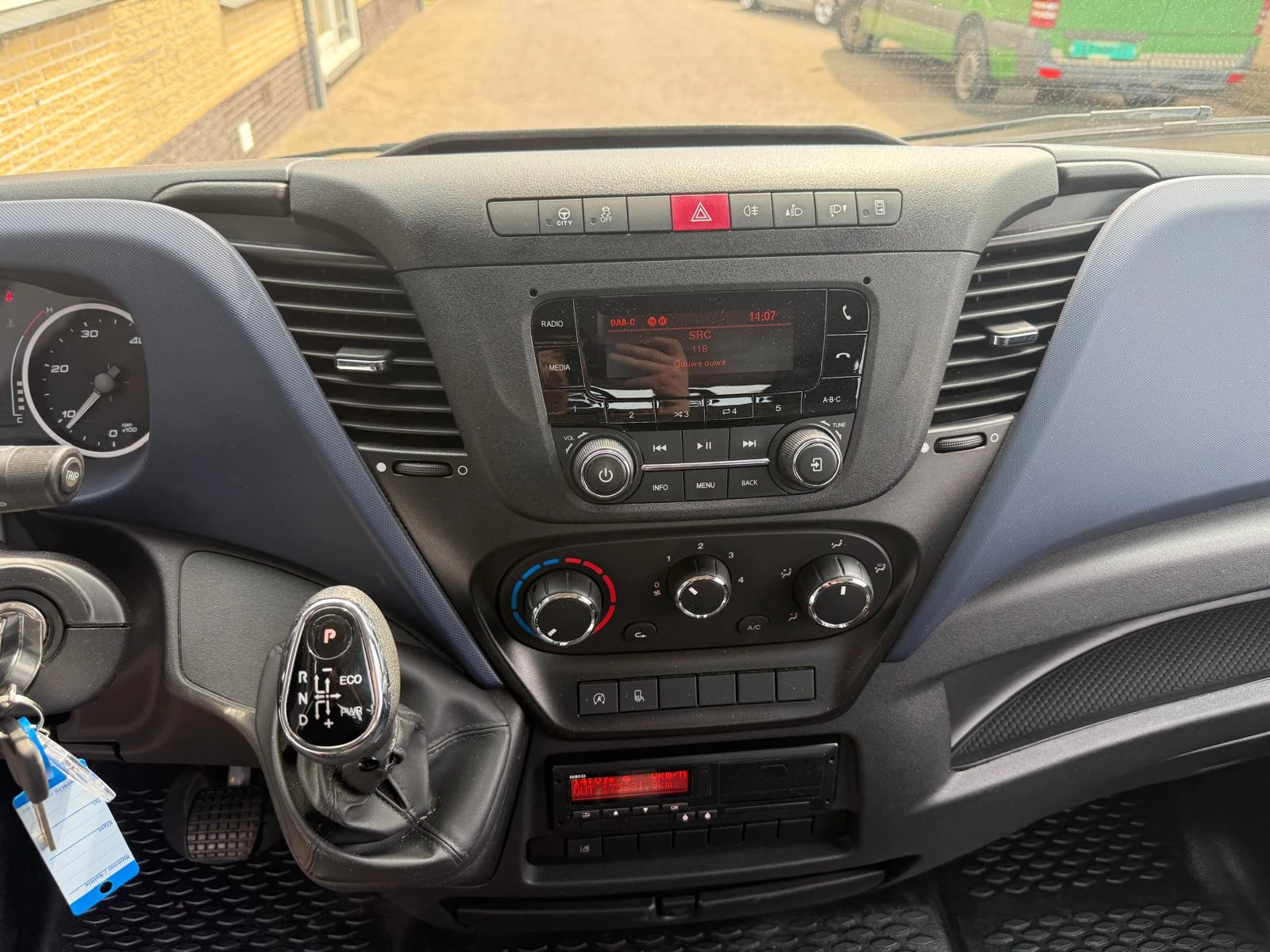 Iveco Daily 2021 - 40C16 Hi Matic 8 Ton Dubbel Cabine Euro 6 AC + CVO afbeelding 7