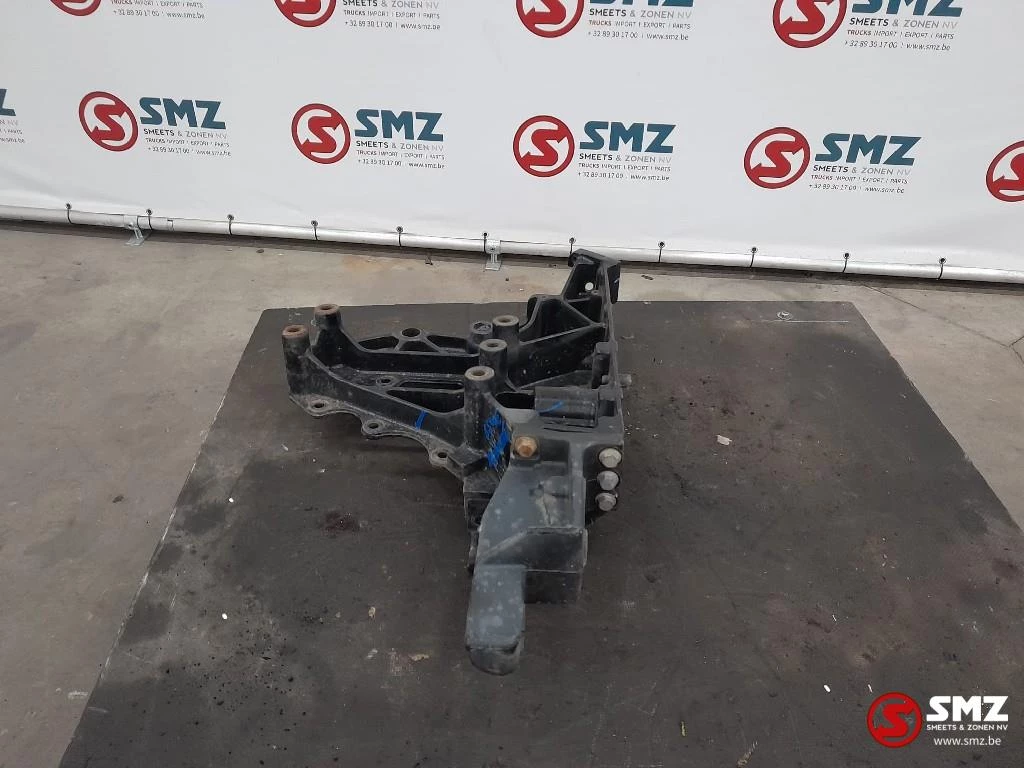 Renault 2002 - Occ bracket rechts Renault T 21116690 82232587 image 5