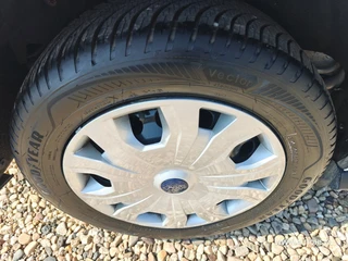 Ford Transit Connect 2020 - 1.5 EcoBlue L1 Trend , Euro 6 , Apk juli 2027 , airco, 1e Eig , Ex overheid bus , in pracht staat. obrazek 9