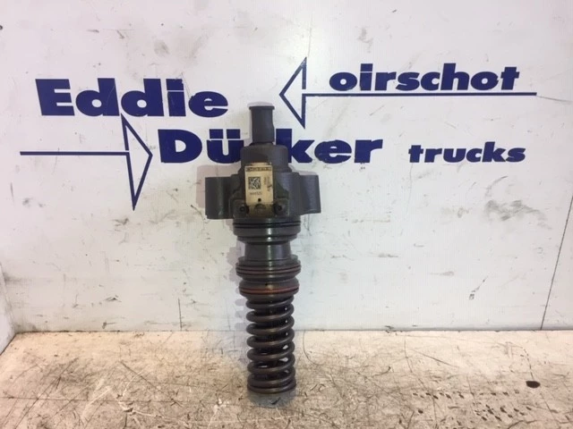 DAF - 1668325 PUMP UNIT CF75IV/CF85IV/XF105 (MORE PIECES IN STOCK) afbeelding 1