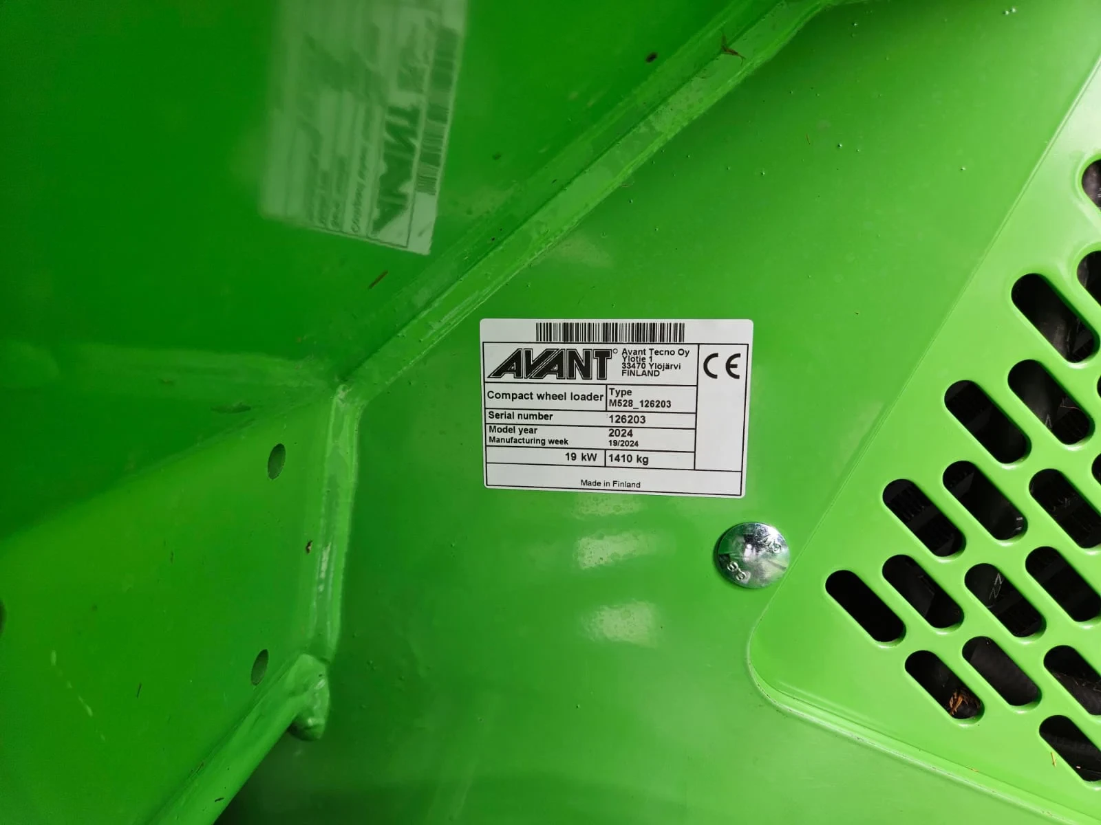 Avant 2024 - 528 TDL+ mini-shovel afbeelding 24