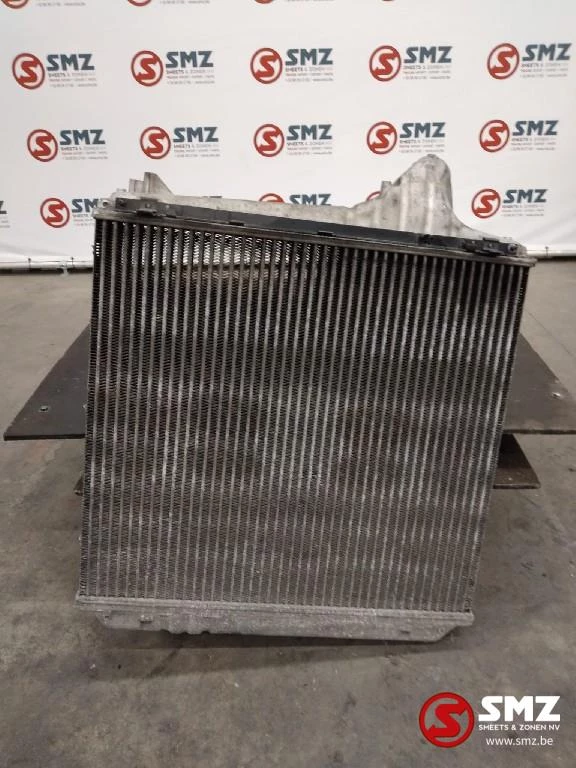 Renault - Occ intercooler Renault T 7421162608 Bild 2