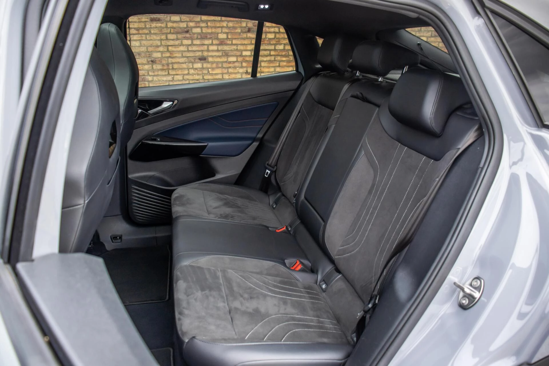 Volkswagen ID.5 2022 - GTX 77 kWh, Org.NL, Pano, Alcantara, Massage Bild 12