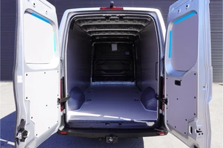 Renault Master 2026 - E-Tech T35 L3H2 Extra long range 87 kWh 420km Range WLTP Trekhaak Apple Carplay Camera Cruise control Parkeersensoren image 3 thumbnail