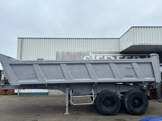 CIF N/A 1999 - 2 Axle Steel Tipper , Spring Suspension , Drum Brakes imagem 2