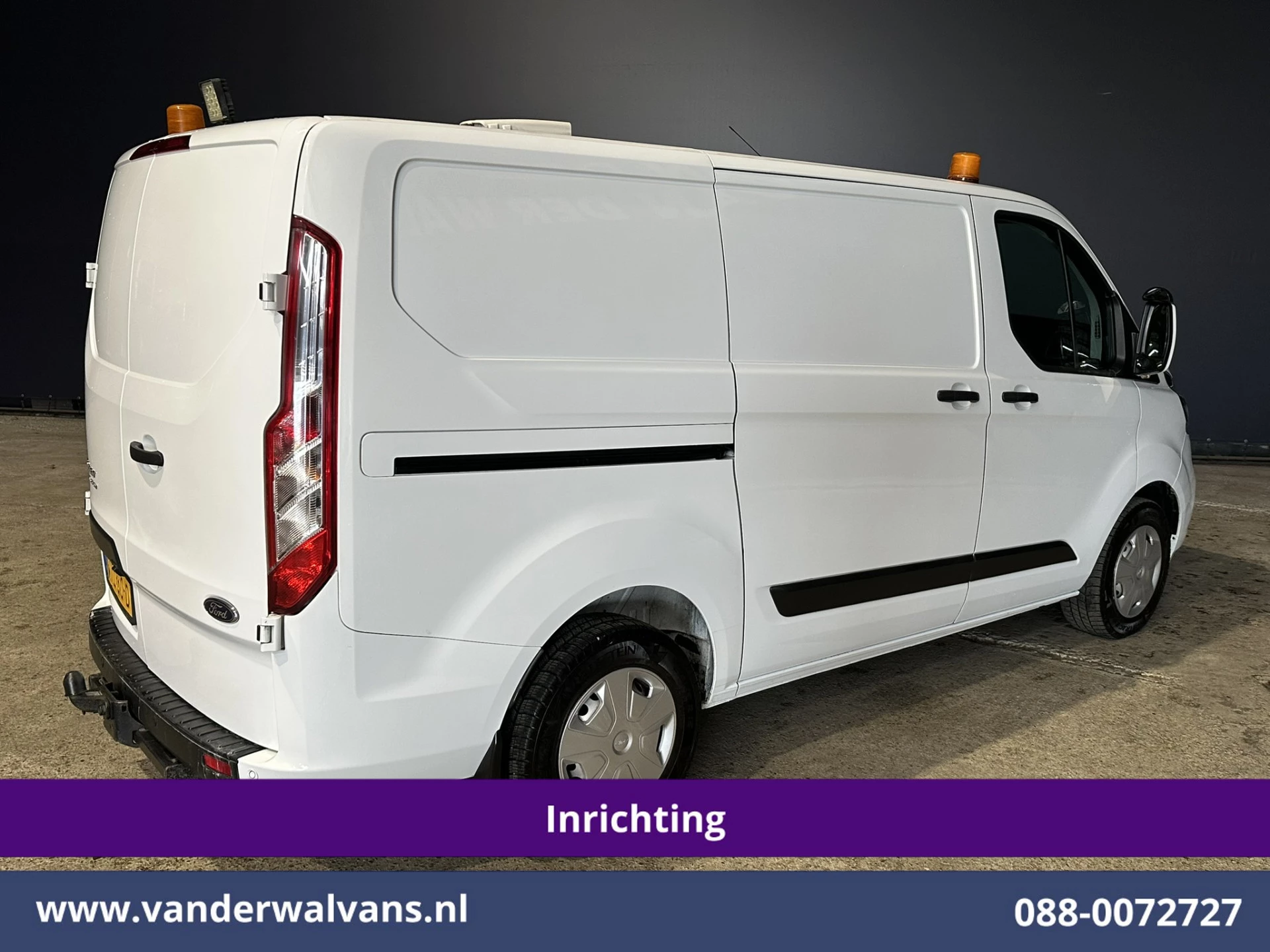 Ford Transit Custom 2023 - 2.0 TDCI L1H1 Inrichting Euro6 Airco | Camera | Omvormer | LED | Cruisecontrol | Android Auto obrázek 14