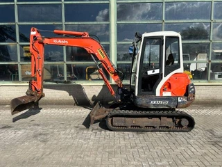 Kubota 2006 - KX 121-3 image 2 miniature