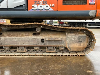 Hitachi ZX300LC-6 2018 - N/A immagine 11