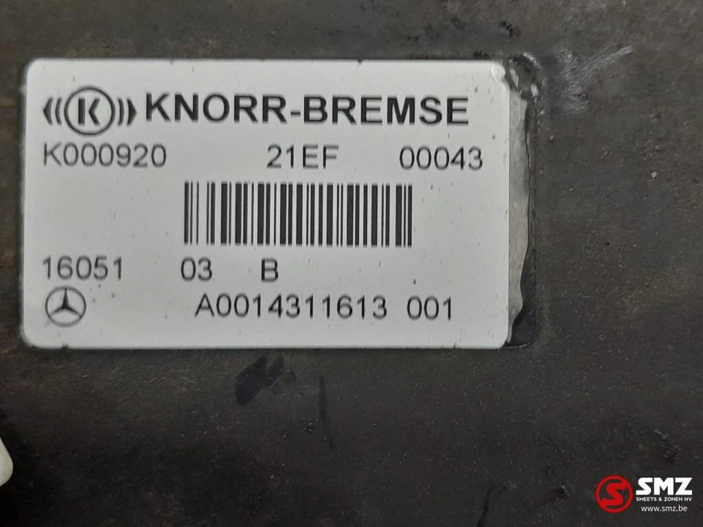 Mercedes-Benz 2016 - Occ EBS aanhangwagenregelklep Mercedes imagen 4