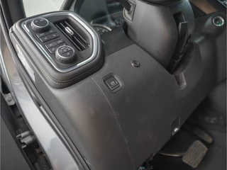 Chevrolet Silverado 2022 - High Country 6.2L V8 imagem 16