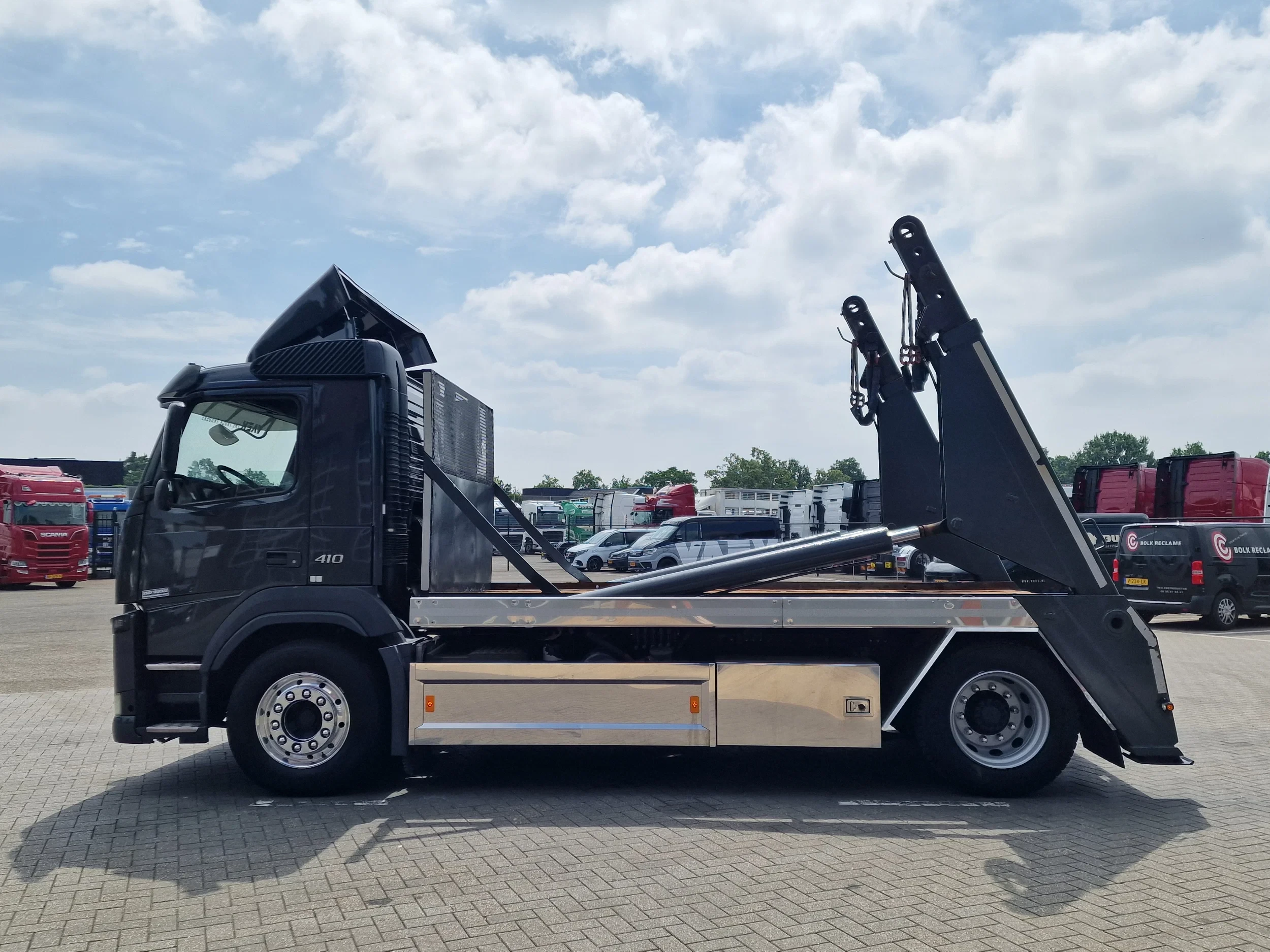 Volvo FM 420 2016 - 4x2 - Full air - WB 430 - Euro 5 - Skiploader afbeelding 7
