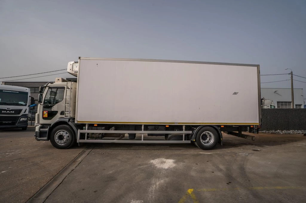 Volvo 2013 - FLH 290 +CARRIER imagem 2