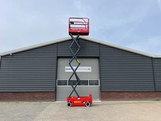 Magni ES0807 AC schaarhoogwerker NIEUW €165 LEASE 2024 afbeelding 2 miniatuur
