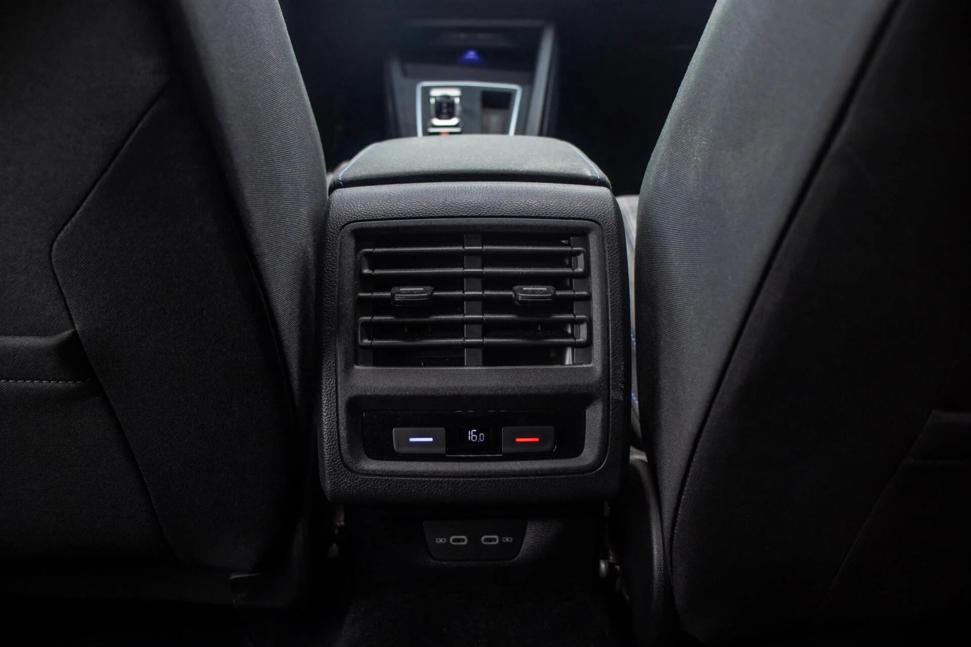 Volkswagen Golf 2020 - 1.4 eHybrid GTE, Pano, Head-Up, Ambient, ACC afbeelding 26