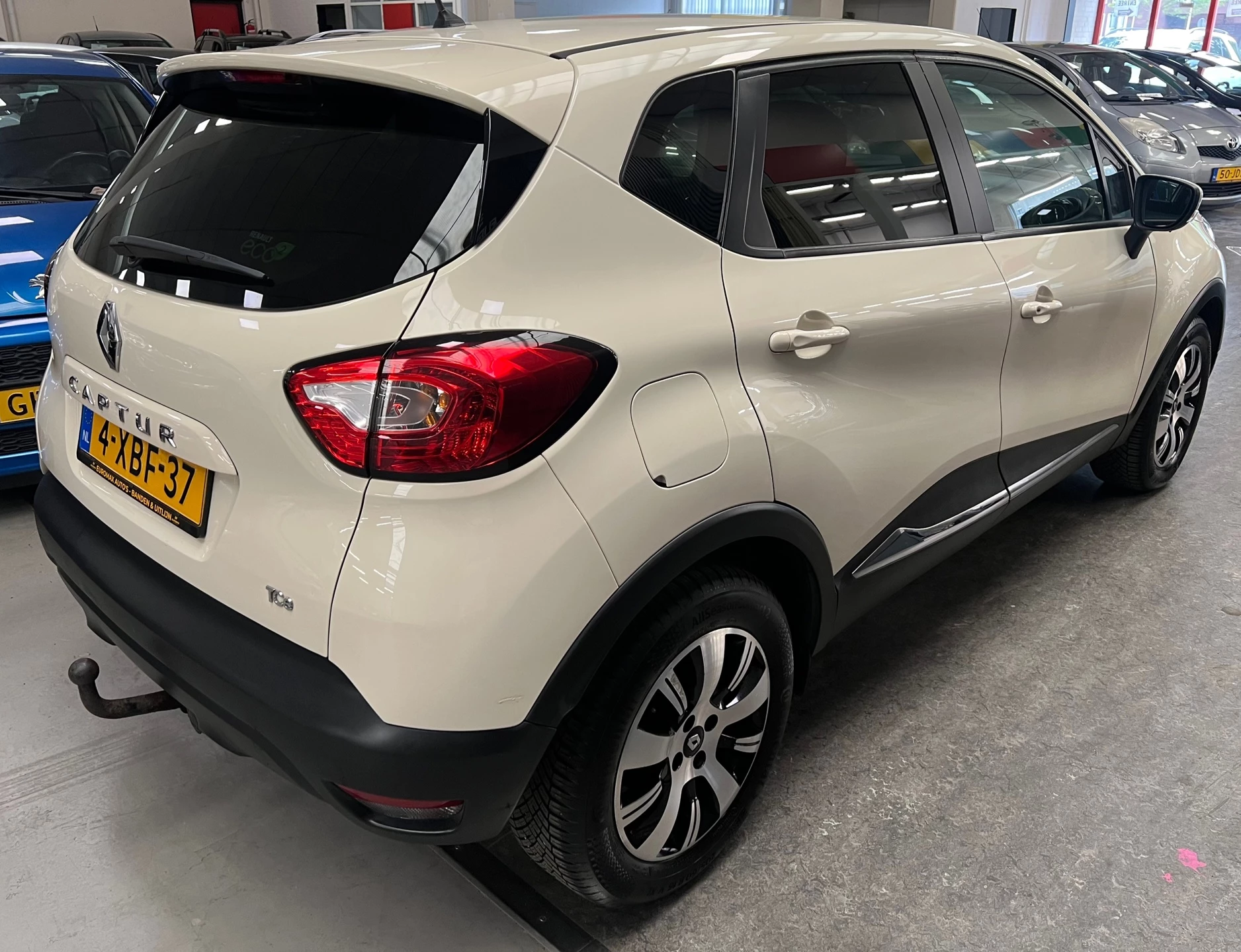 Renault Captur 2014 - 0.9 TCe Expression 2e Eigenaar - NAP - Navi - Cruise - Airco imagem 10