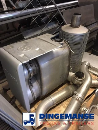 MAN TGS - 41.420 Euro 6 exhaust sets / NEW/UNUSED imagen 2 miniatura