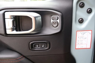 Jeep Wrangler 2024 - 2.0T 4x4 Aut. RUBICON / Grijs kenteken / NIEUW MODEL obrazek 42