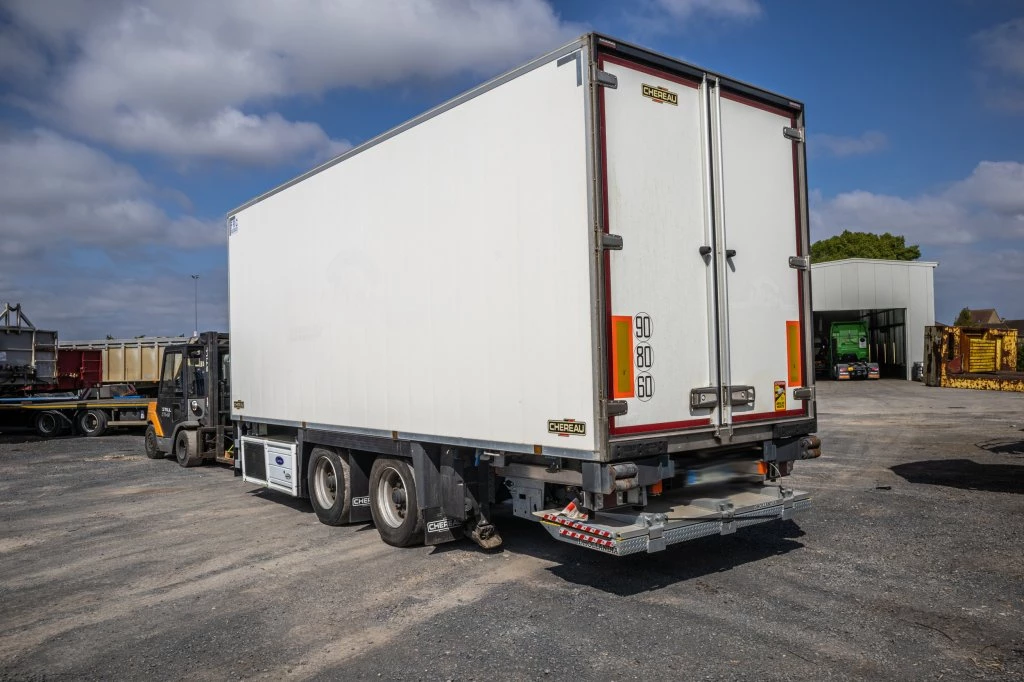 Chereau 2017 - CHEREAU+CARRIER+DHOLLANDIA 2.5 T. imagen 2