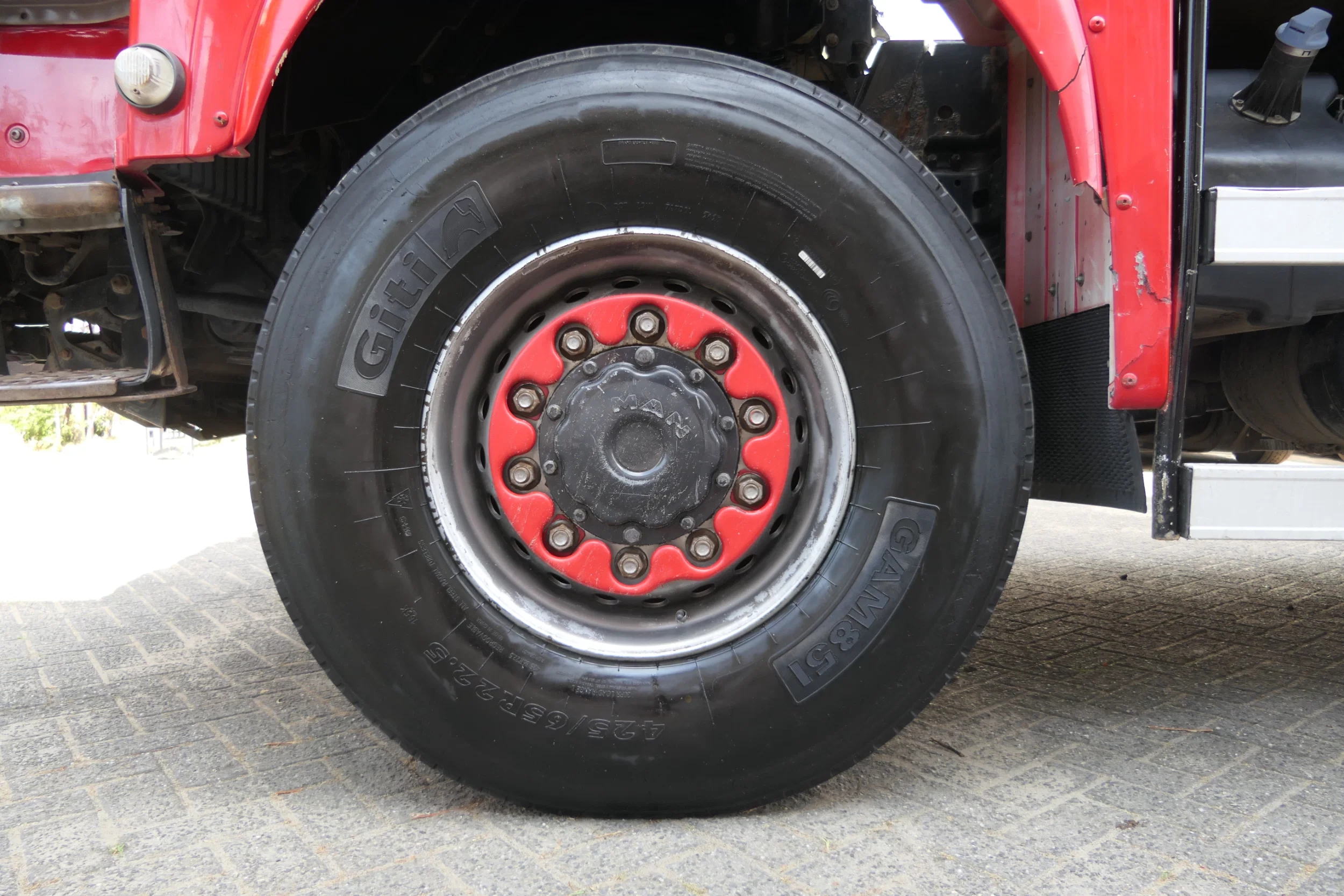 MAN TGS 2015 - 26.480 | 6X6 | 2 Side Tipper + Hydraulic dust cover | PALFINGER Q170Z84TI + Easy fold | 671711Km | 2015 | Smart Tacho 2 | Full Steel | Drum brakes | Trailer coupling | TUV/MOT/APK 02-2027 | NL-Truck afbeelding 30