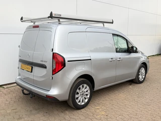 Mercedes-Benz Citan 2023 - 112 1.5 CDI Automaat L2H1 MBUX Climate Control Carplay Camera Inklapbare Spiegels image 2 thumbnail