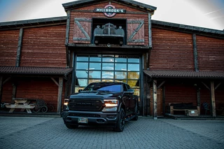 Dodge Ram 1500 2023 - 5.7 V8 Laramie night | bild 3