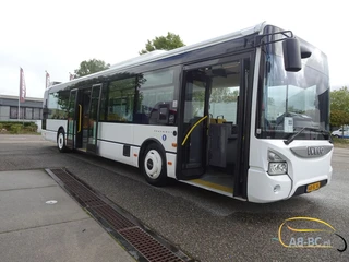 Iveco Urbanway - 36 Seats EURO 6 2018 image 3 thumbnail
